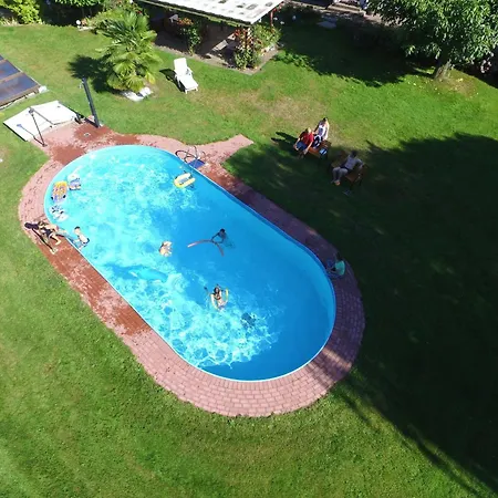 Дом отдыха Landhof Kuetzin 6 Specht