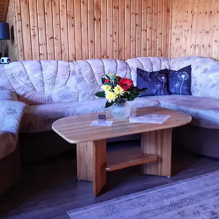 Landhof Kuetzin 6 Specht Дом отдыха